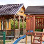 Letniskowe Figaro Feriehus Debina (Ustka)