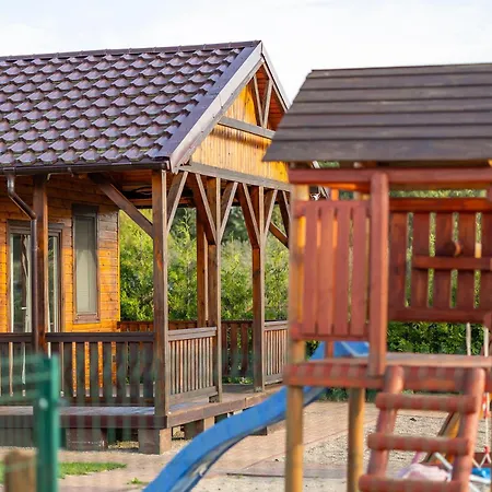 Letniskowe Figaro 別荘 Debina (Ustka)